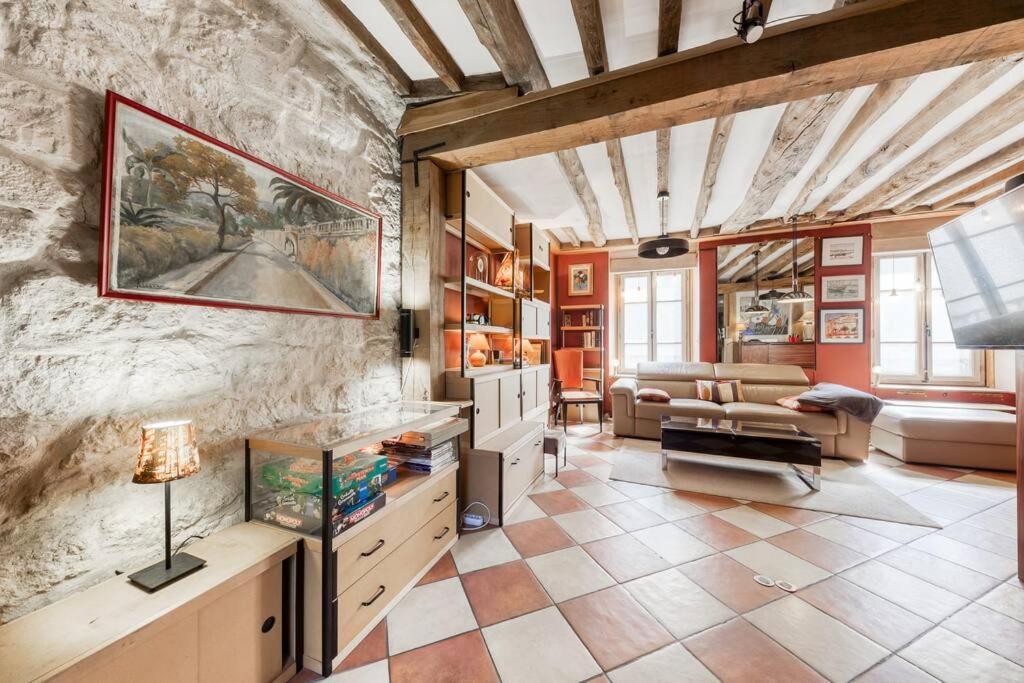 Appartement De Caractere Avec Jardinet Privatif A 1 Min Metro 1, Paris, Disneyland Венсен Екстериор снимка