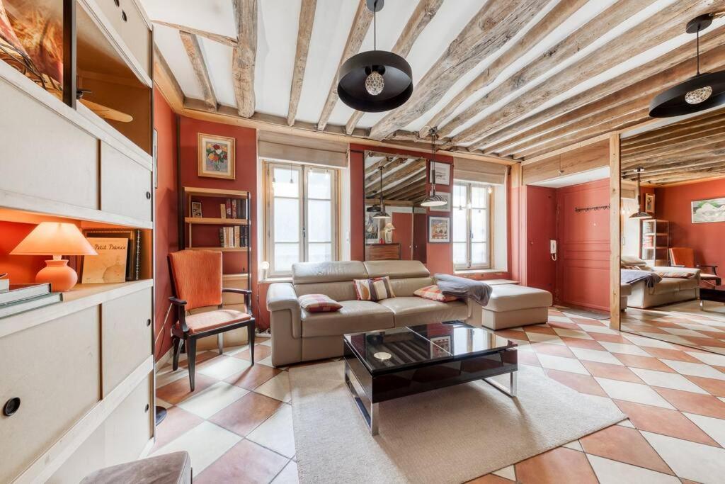 Appartement De Caractere Avec Jardinet Privatif A 1 Min Metro 1, Paris, Disneyland Венсен Екстериор снимка